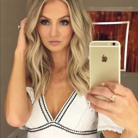 Saylor Shayna Zigzag Romper White Navy Size Small - Picture 3 of 5